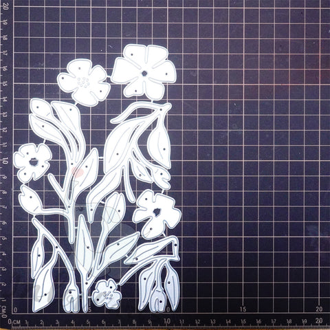 Inlovearts Blooming Flowers and Leaves Set Cutting Dies