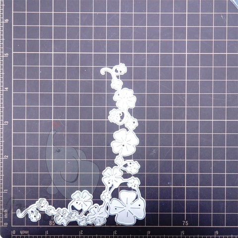 Inlovearts Clover Corner Border Cutting Dies