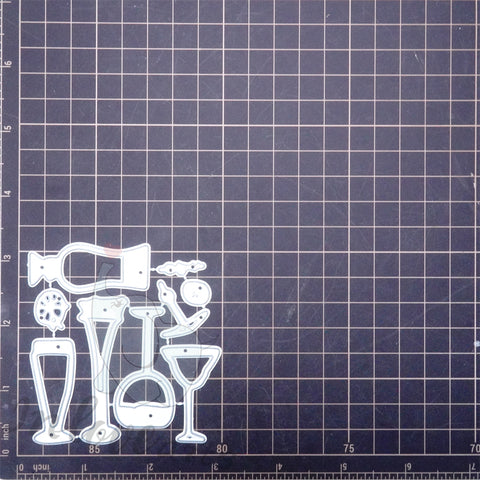 Inlovearts Different Cocktail Glass Cutting Dies