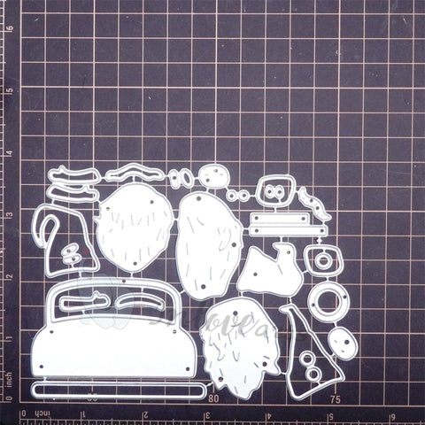 Inlovearts Gnome in the Car Cutting Dies
