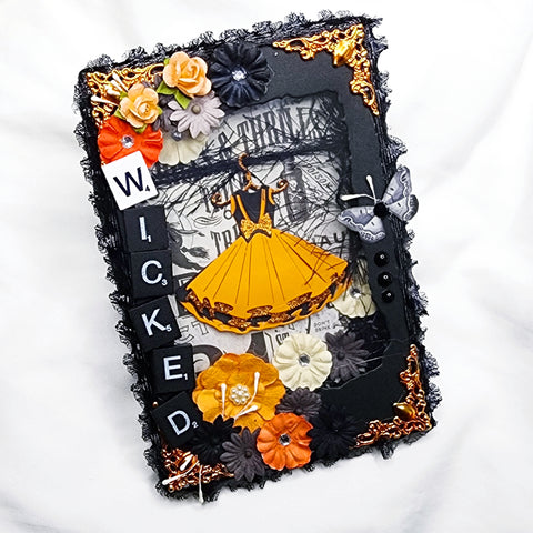 Inlovearts Gorgeous Skirt Cutting Dies