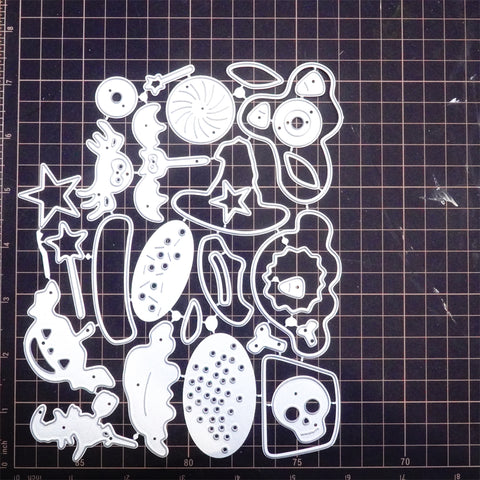 Inlovearts Halloween Theme Cupcake Cutting Dies