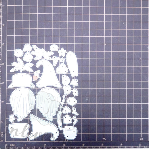 Inlovearts Hawaiian Style Gnomes Cutting Dies