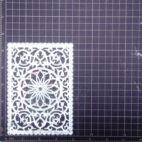 Inlovearts Surrounded Lace Background Board Cutting Dies