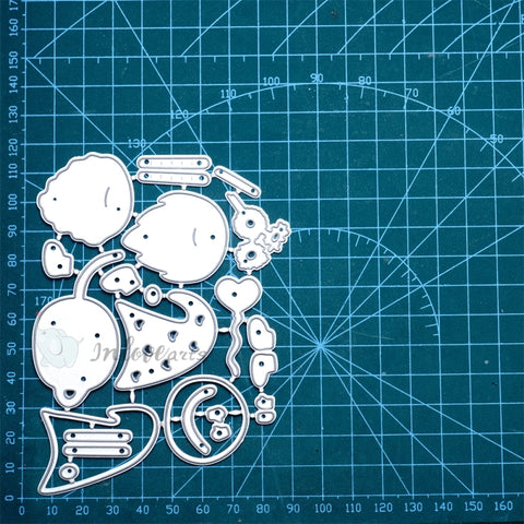 Inlovearts Two Lovely Gnomes Cutting Dies