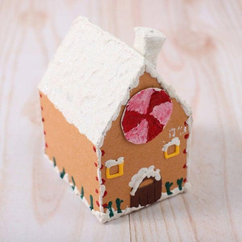 Inloveartshop 3D House Shaped Desktop Decoration Cutting Dies