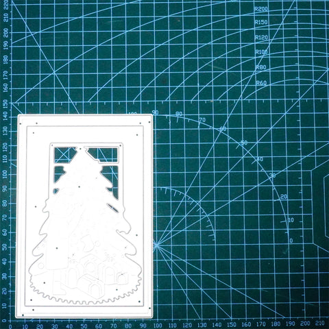 Inlovearts Little Girl Decorating Christmas Tree Cutting Dies