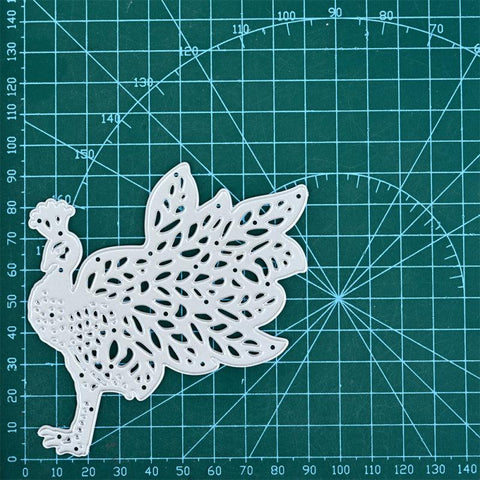 Inloveartshop Hollow Beautiful Peacock Cutting Dies