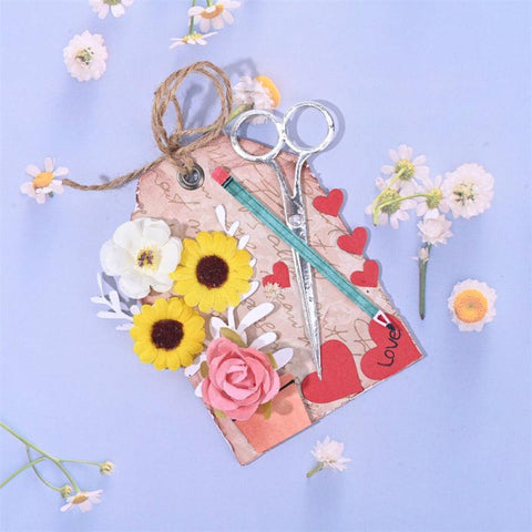 Inloveartshop Scissors, Pencils and Heart Frame Tag and Decoration Cutting Dies