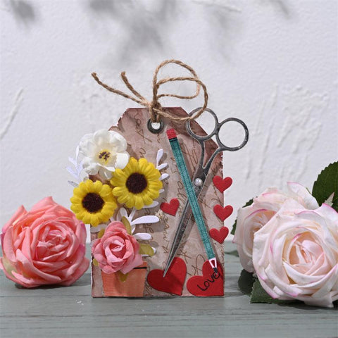 Inloveartshop Scissors, Pencils and Heart Frame Tag and Decoration Cutting Dies