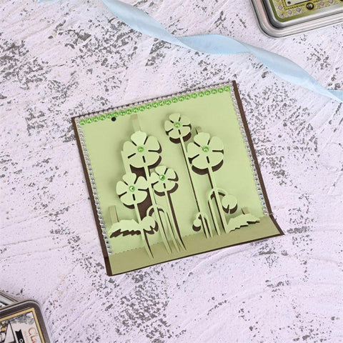 Inloveartshop 3D Stretchable Flowers Background Board Cutting Dies