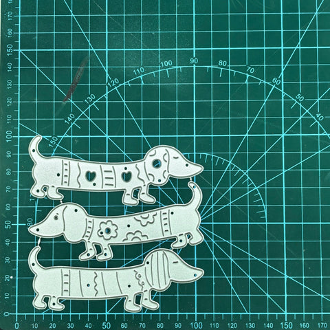 Inlovearts Dachshund in Sweater Cutting Dies