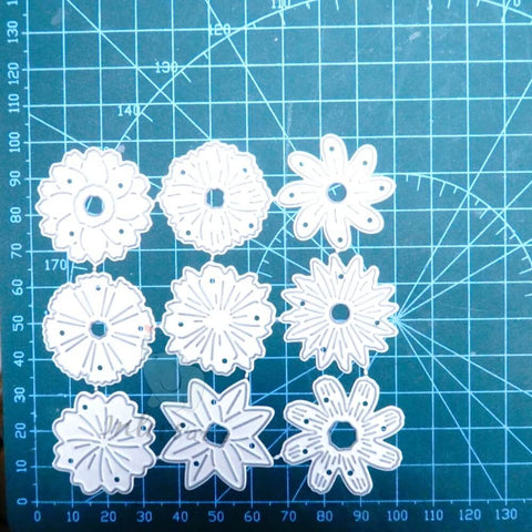 Inlovearts 9pcs Daisy Flowers Cutting Dies