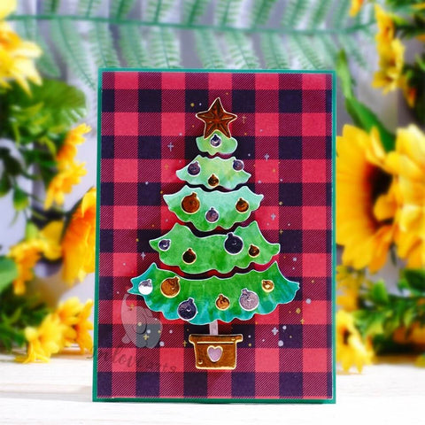 Inlovearts Christmas Tree with Colored Lights Cutting Dies