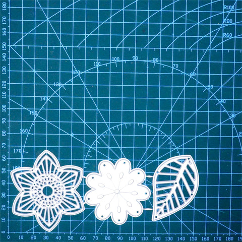 Inlovearts 3D Christmas Flower Cutting Dies